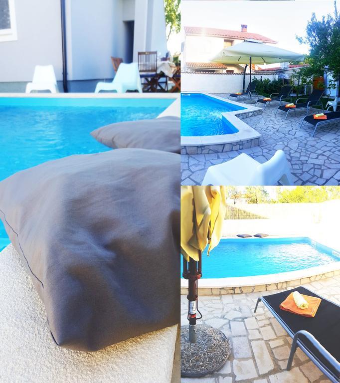 Guest House Ilic Loborika Esterno foto