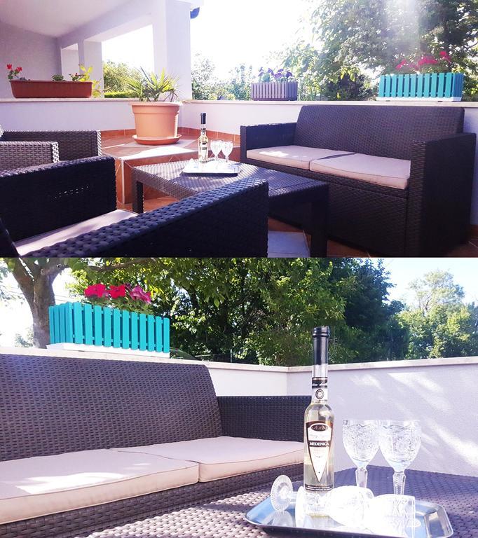 Guest House Ilic Loborika Esterno foto