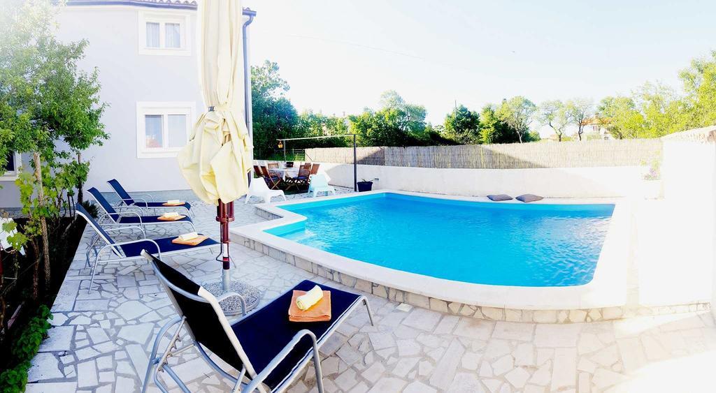 Guest House Ilic Loborika Esterno foto