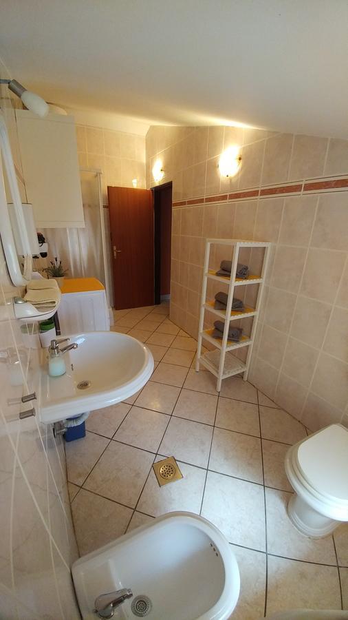 Guest House Ilic Loborika Esterno foto